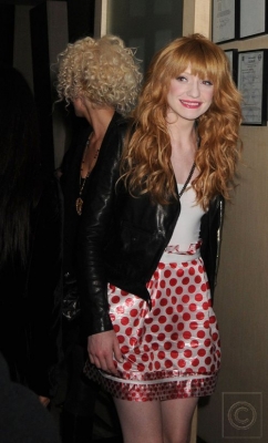 Sarah_and_Nicola_leaving_Nobu_and_Mahiki_01_03_08_283329.jpg