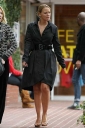 Kimberley_Walsh_shopping_on_Melrose_Avenue2C_Hollywood_19_02_08_281529.jpg
