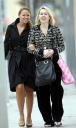 Имя файла=Kimberley_Walsh_shopping_on_Melrose_Avenue2C_Hollywood_19_02_08_285629.jpg
Размер файла=26КБ
Размеры=357x600
Дата=Апр 07, 2012 Kimberley_Walsh_shopping_on_Melrose_Avenue2C_Hollywood_19_02_08_285629.jpg