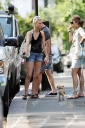 Имя файла=Sarah_with_friends_walking_her_dog_in_Primrose_Hill2C_London_12_05_08_28629.jpg
Размер файла=64КБ
Размеры=469x704
Дата=Апр 08, 2012 Sarah_with_friends_walking_her_dog_in_Primrose_Hill2C_London_12_05_08_28629.jpg