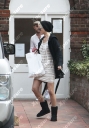 Sarah_and_Tom_leaving_their_house_13_07_08_281229.jpg