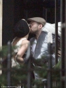 Имя файла=Sarah_and_Tom_leaving_their_house_13_07_08_28129.jpg
Размер файла=88КБ
Размеры=494x650
Дата=Апр 08, 2012 Sarah_and_Tom_leaving_their_house_13_07_08_28129.jpg