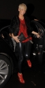 Sarah_Harding_night_out_in_Camden_18_12_08_282229.jpg