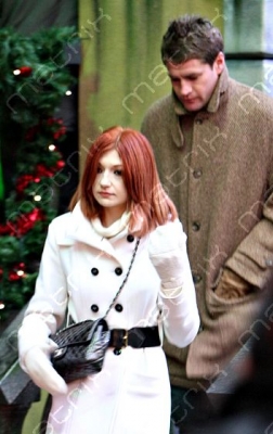 Nicola_at_Winter_Wonderland_in_London27s_Hyde_Park_30_11_08_281429.jpg