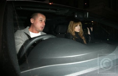 Nicola_Roberts_and_Carl_leaving_Nobu_Berkely_restaurant_13_03_08_281729.jpg