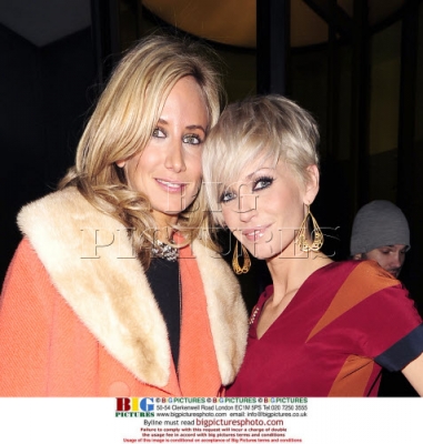 Sarah_Harding_out_at_Bungalow_8_09_12_08_28929.jpg
