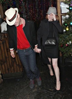 Nicola_Roberts_leaving_Mahiki2C_London_06_12_08_28129.jpg