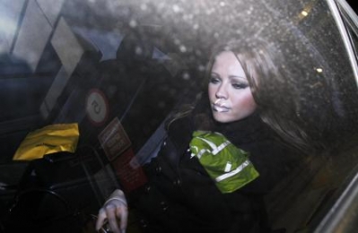 Sarah_and_Kimberley_leaving_GMTV_18_12_08_28429.jpg