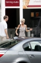 Sarah_Harding_leaving_a_tanning_studio_28_07_08_28729.jpg