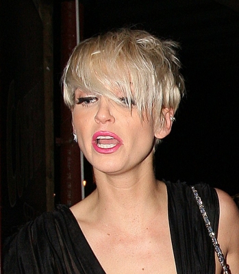Sarah_Harding_at_Gilgamesh_in_Camden2C_London_31_12_08_28129.jpg