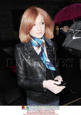 Nicola_Roberts_outside_the_Mayfair_Hotel_05_12_08_28429.jpeg