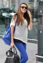 Nadine_Coyle_arriving_at_Heathrow_Airport_10_04_12_28329.jpg