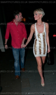 Sarah_and_Tommy_Leaving_Nobu_27_09_08_281429.jpg