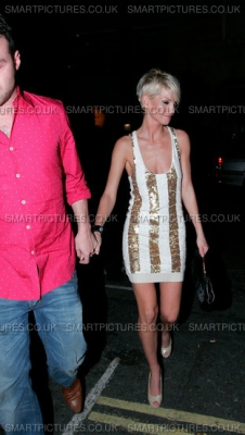 Sarah_and_Tommy_Leaving_Nobu_27_09_08_28629.jpg