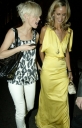 Имя файла=Sarah_leaving_Mayfair_Hotel2C_with_Lady_Victoria_Hervey_16_09_08_283829.jpg
Размер файла=99КБ
Размеры=330x512
Дата=Апр 14, 2012 Sarah_leaving_Mayfair_Hotel2C_with_Lady_Victoria_Hervey_16_09_08_283829.jpg