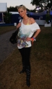 Имя файла=Sarah_and_Nicola_at_The_O2_Wireless_Festival2C_Hyde_Park_03_07_08_28929.jpg
Размер файла=1134КБ
Размеры=2069x3500
Дата=Апр 15, 2012 Sarah_and_Nicola_at_The_O2_Wireless_Festival2C_Hyde_Park_03_07_08_28929.jpg