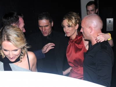 Sarah_Harding_leaving_Sugar_Hut_club_14_04_12_28629.jpg