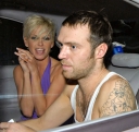 Sarah_Harding_leaving_Mahiki_nightclub_with_Tom_Crane_28_06_08_28129.jpg