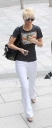 Sarah_and_Nicola_out_and_about_in_Birmingham_05_06_08_283829.jpg