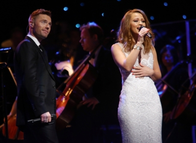 Kimberley_Walsh_at_the_Olivier_Awards_15_04_12_282929.jpg