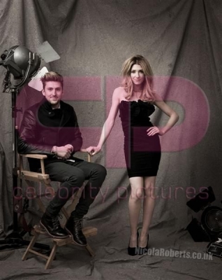 Nicola_Roberts_-_David_Newby_2011_28129.jpg