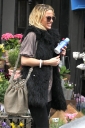 Sarah_Harding_leaving_home_19_04_12_28329.jpg