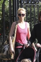 Sarah_Harding_making_her_way_to_the_Studio2C_London_09_04_08_28329.jpg