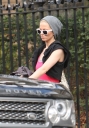 Имя файла=Sarah_seen_going_to_the_Studio2C_London_08_04_08_28629.jpg
Размер файла=608КБ
Размеры=1081x1543
Дата=Апр 23, 2012 Sarah_seen_going_to_the_Studio2C_London_08_04_08_28629.jpg