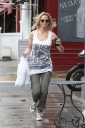 Sarah_Harding_out_in_London_27_04_12_281129.jpg