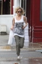 Sarah_Harding_out_in_London_27_04_12_28329.jpg