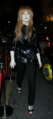Nicola_Roberts_hits_the_clubs_in_Liverpool_21_03_08_28629.jpg