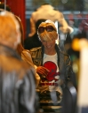 Имя файла=Sarah_Harding_at_Arrogant_Cat_and_Selfridges2C_London_05_03_08_28729.jpg
Размер файла=706КБ
Размеры=2220x2848
Дата=Апр 29, 2012 Sarah_Harding_at_Arrogant_Cat_and_Selfridges2C_London_05_03_08_28729.jpg
