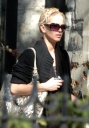 Имя файла=Sarah_leaving_home_with_wet_hair_07_03_08_28229.jpg
Размер файла=38КБ
Размеры=440x631
Дата=Апр 29, 2012 Sarah_leaving_home_with_wet_hair_07_03_08_28229.jpg