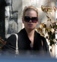 Имя файла=Sarah_leaving_home_with_wet_hair_07_03_08_28429.jpg
Размер файла=28КБ
Размеры=440x475
Дата=Апр 29, 2012 Sarah_leaving_home_with_wet_hair_07_03_08_28429.jpg