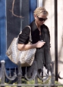 Имя файла=Sarah_leaving_home_with_wet_hair_07_03_08_28729.jpg
Размер файла=38КБ
Размеры=440x609
Дата=Апр 29, 2012 Sarah_leaving_home_with_wet_hair_07_03_08_28729.jpg