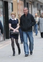 Nicola_Roberts_shopping_and_at_a_restaurant2C_London_28_02_08_28229.jpg