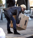 Sarah_and_Tom_unloading_boxes_to_Charity_Shops_06_02_08_28129.jpg