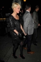 Имя файла=Sarah_Harding_leaving_the_Samsung_Event2C_London_28_02_08_284729.jpg
Размер файла=25КБ
Размеры=404x600
Дата=Апр 29, 2012 Sarah_Harding_leaving_the_Samsung_Event2C_London_28_02_08_284729.jpg