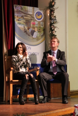 Cheryl_at_Harton_College_during_Joe_s_visit_home_for_2009_X-Factor_finals_07_12_09_282429.jpg