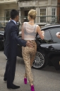 Sarah_Harding_outside_Claridges_Hotel_02_05_12_282329.jpg