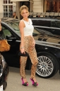 Sarah_Harding_outside_Claridges_Hotel_02_05_12_282429.jpg