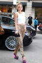 Имя файла=Sarah_Harding_outside_Claridges_Hotel_02_05_12_287729.jpg
Размер файла=1442КБ
Размеры=2458x3686
Дата=Май 05, 2012 Sarah_Harding_outside_Claridges_Hotel_02_05_12_287729.jpg