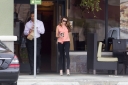 Nadine_and_Jason_seen_having_lunch2C_Huntington_Beach_01_05_12_28929.jpg