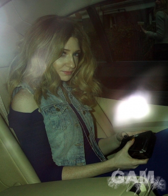 Cheryl2C_Nicola_and_Sarah_arriving_at_Shrek_-_the_Musical_21_05_12_281129.jpg