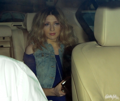 Cheryl2C_Nicola_and_Sarah_arriving_at_Shrek_-_the_Musical_21_05_12_281929.jpg