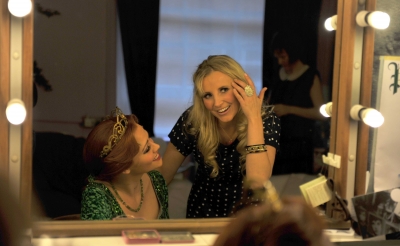 Cheryl2C_Sarah2C_Kimberley_and_Nicola_backstage_at_Shrek_21_05_12_282429.jpg