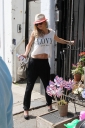 Sarah_Harding_out___about_in_London_22_05_12_281129.jpg