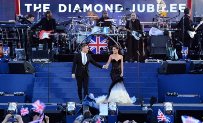 Cheryl_Cole_at_Diamond_Jubilee_04_06_12_281929.jpg