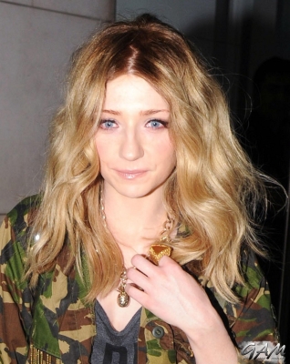 Nicola_Roberts_leaving_Nobu_In_London_07_06_12_28129.jpg