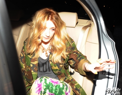 Nicola_Roberts_leaving_Nobu_In_London_07_06_12_28829.jpg